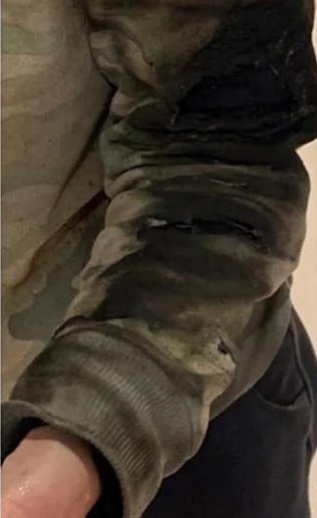 Dien thoai phat no anh 2