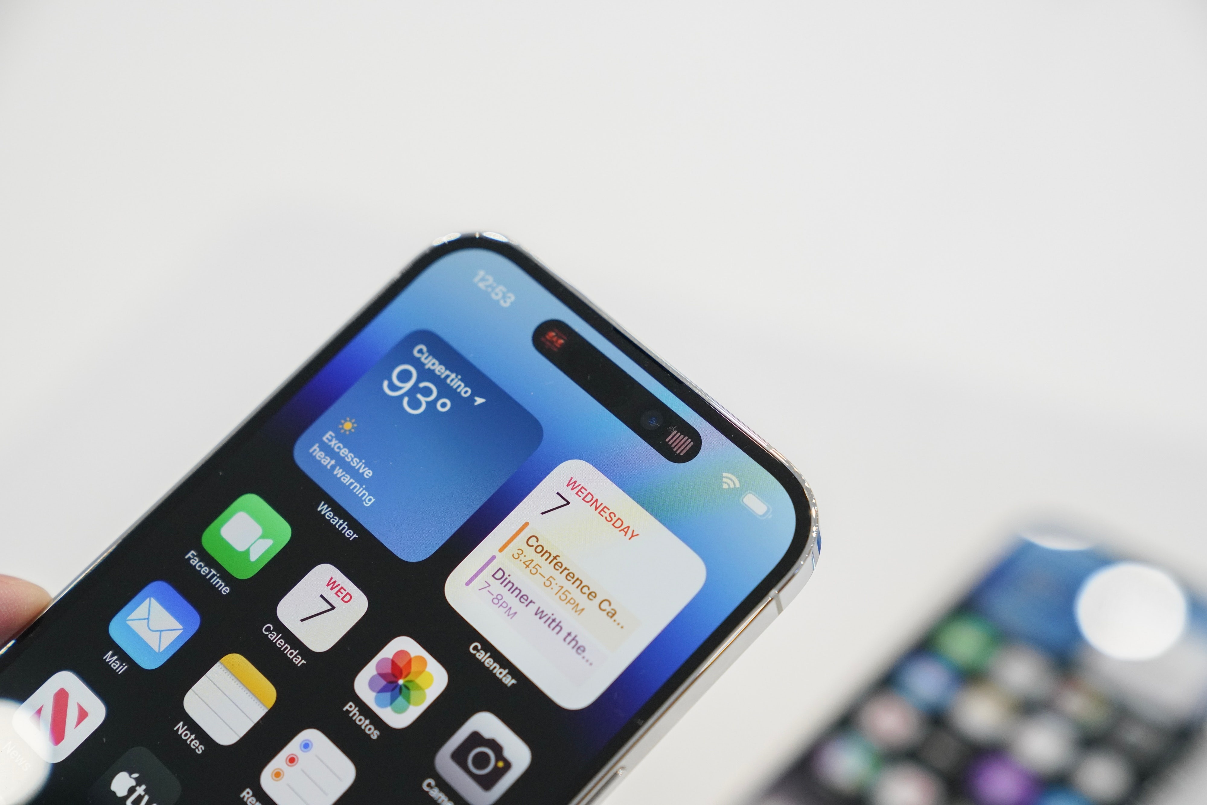 Thanh cong bat ngo cua iPhone 14 Pro hinh anh