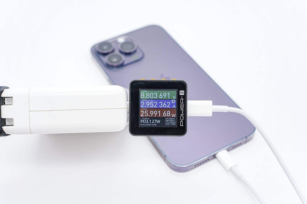 Toc do sac iPhone 14 anh 1