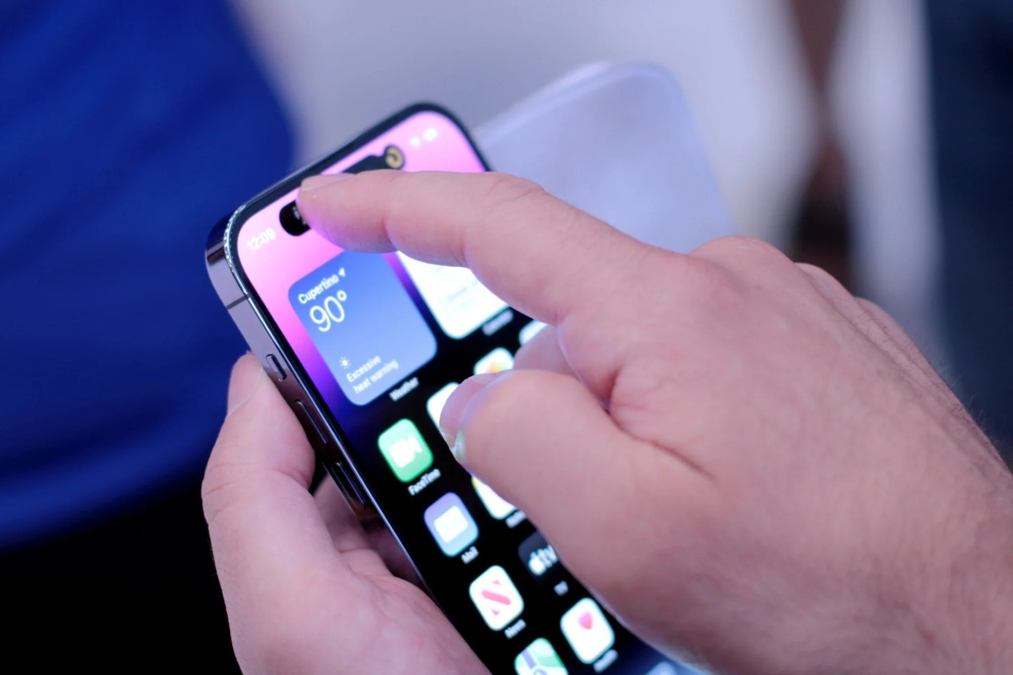 iPhone 14 An Do anh 1