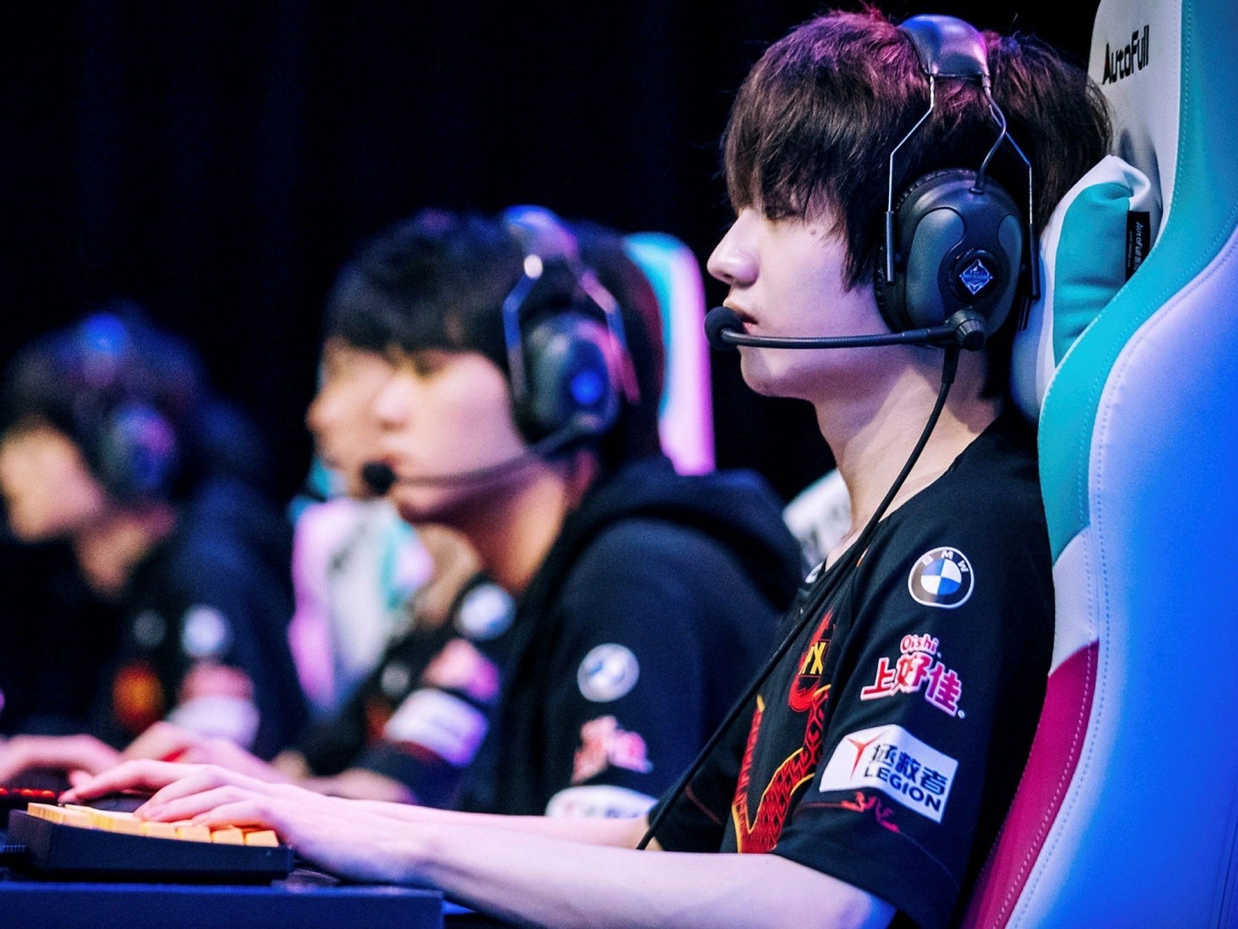 Thanh pho Trung Quoc thuong lon cho game thu eSports hinh anh