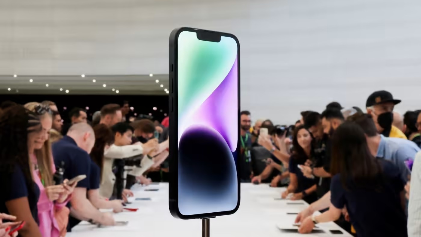 An Do thu ve hang ty USD nho xuat khau iPhone hinh anh