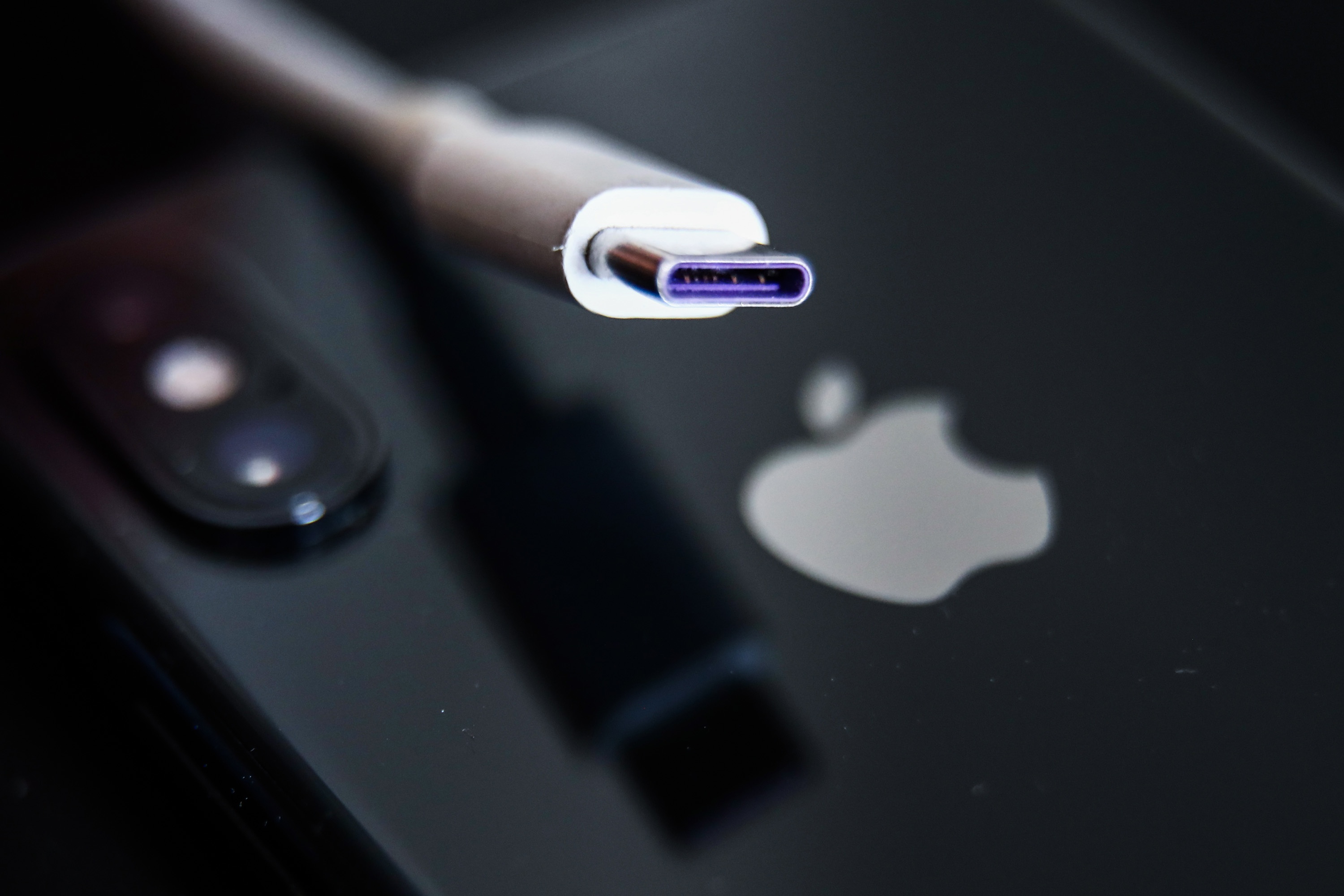 USB-C se la buoc dem cho tuong lai cua Apple hinh anh