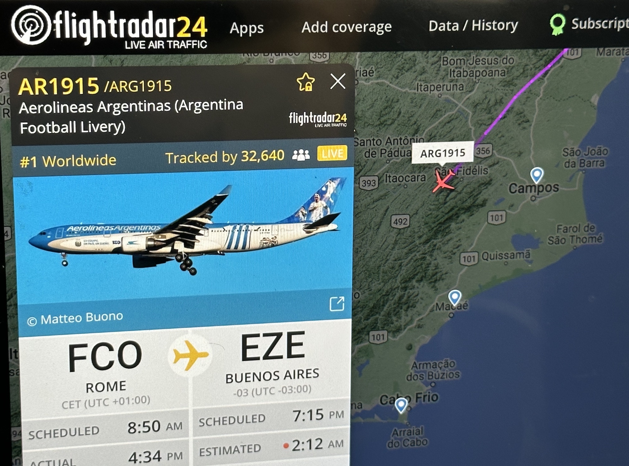 Chuyen bay dua Messi ve anh 1