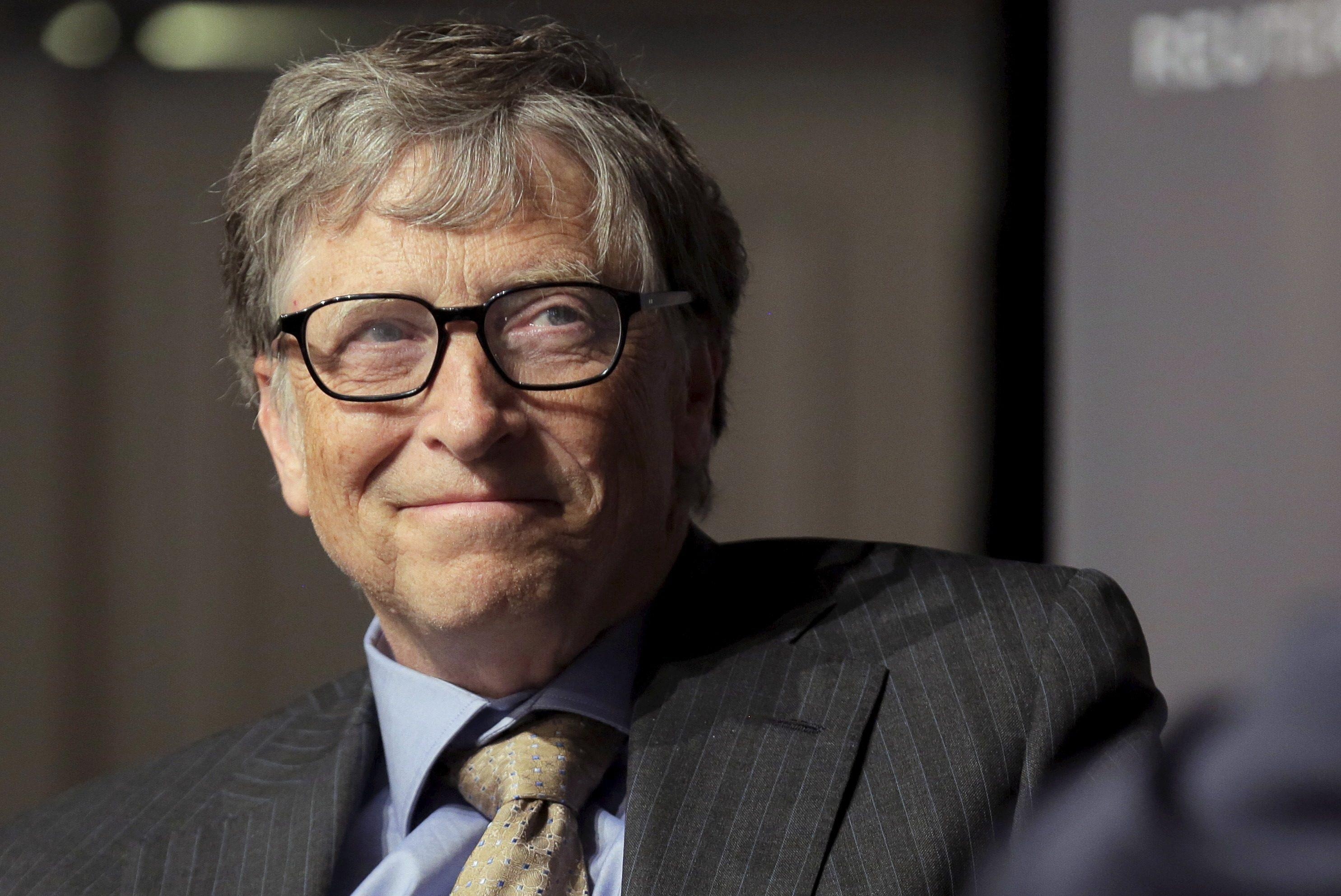 Chatbot AI hoi kho Bill Gates hinh anh
