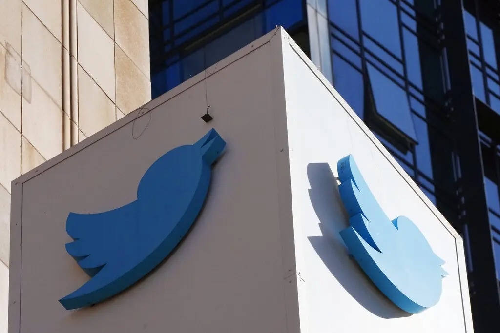 Elon Musk thuong Twitter anh 1