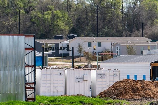 Elon Musk xay thanh pho anh 1