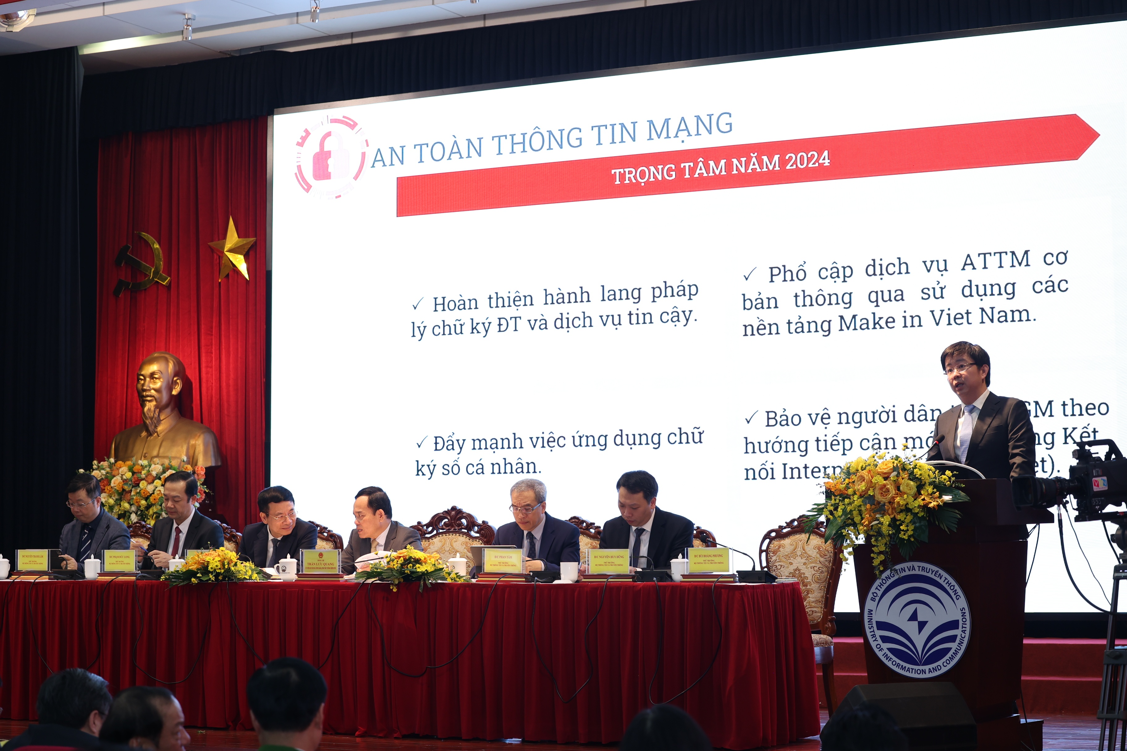 AI lam tro ly ao anh 2