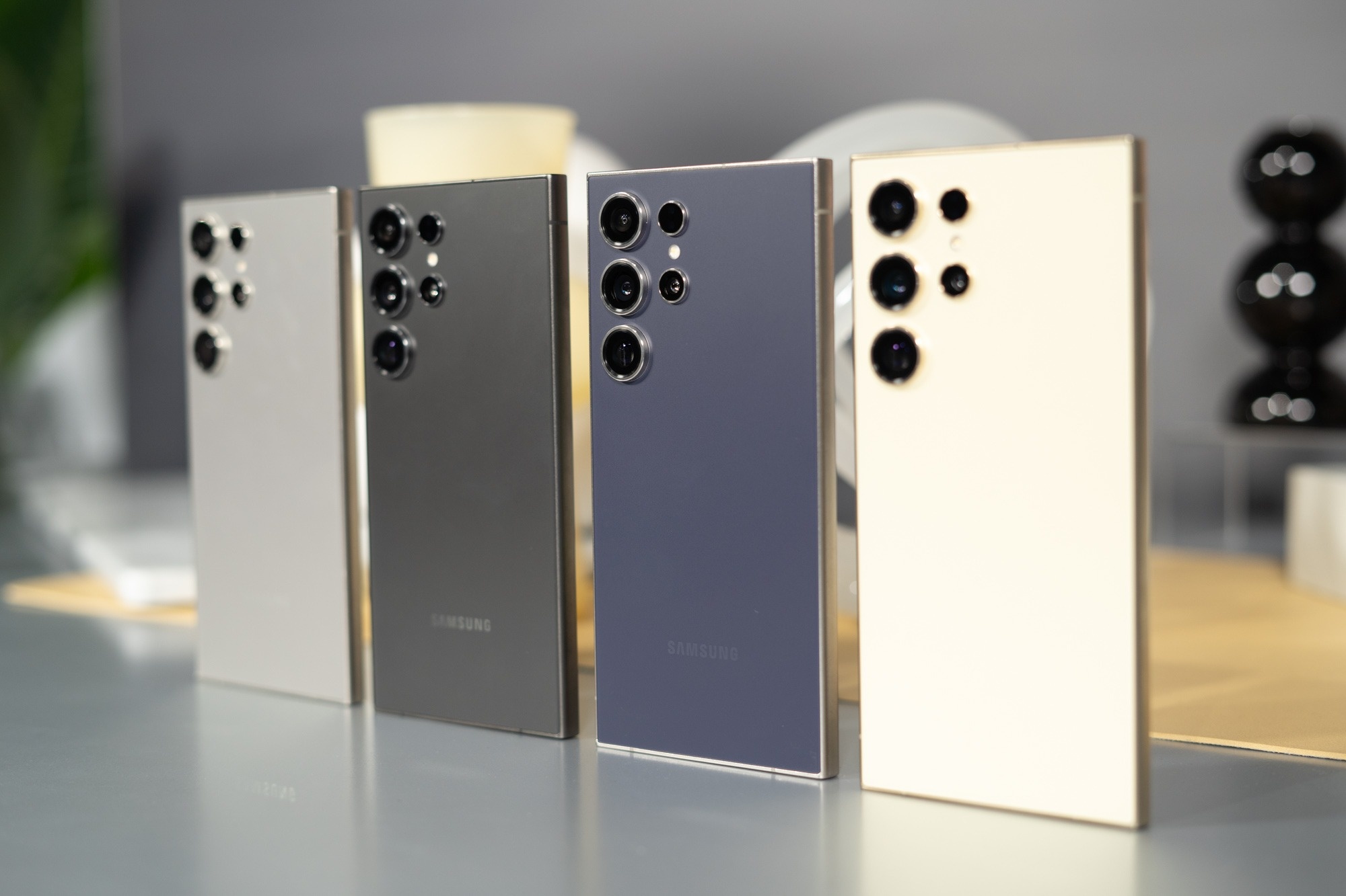 Galaxy S24 la lam o Trung Quoc hinh anh