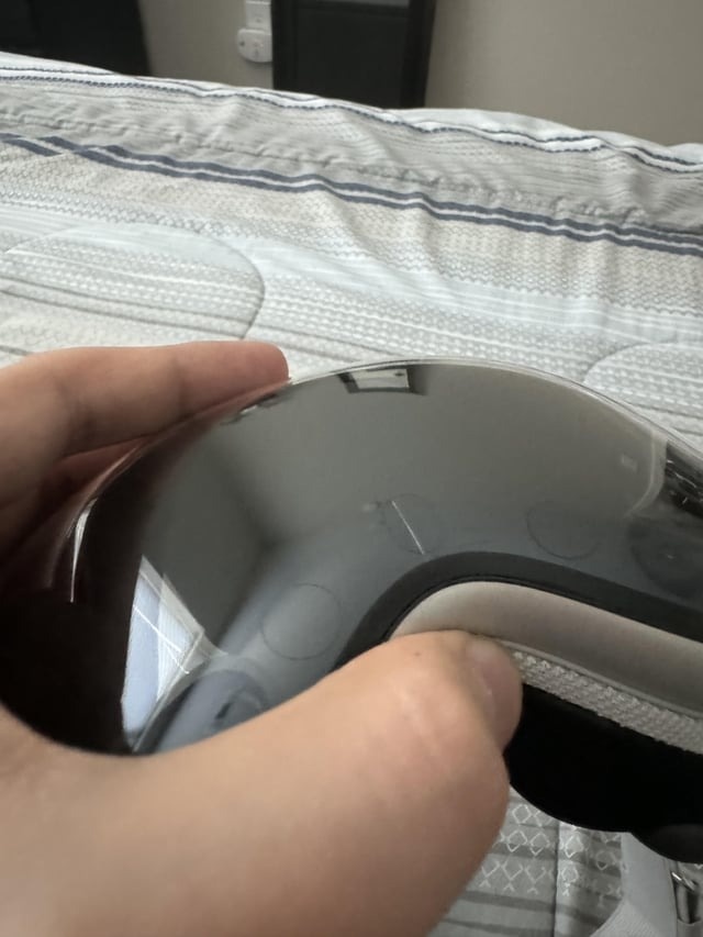 Vision Pro nut kinh anh 2