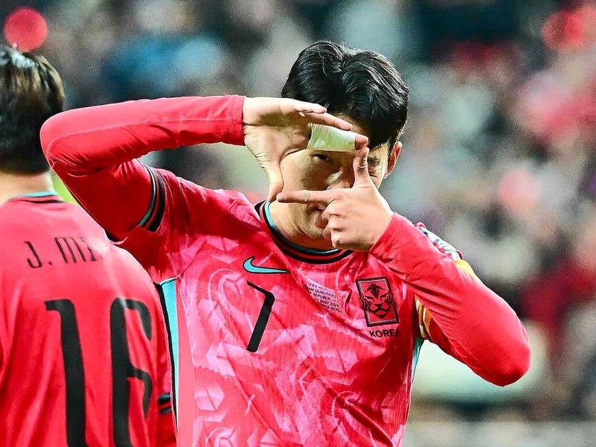 Dan mang Han Quoc that vong vi tran hoa voi Thai Lan hinh anh