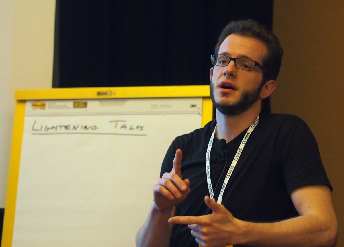 Day la nguoi ngan chan cuoc tan cong mang tren hang tram trieu PC hinh anh