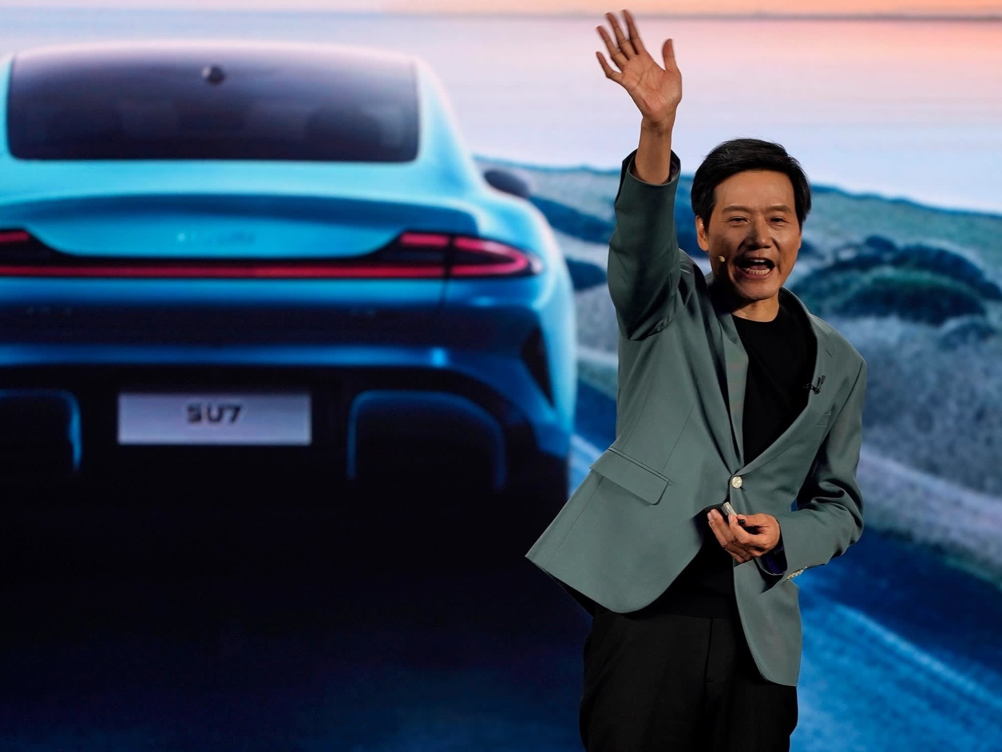 ‘Steve Jobs cua Trung Quoc’ tro thanh ngoi sao moi noi nganh xe dien hinh anh