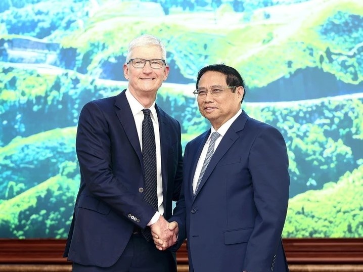 Thu tuong Pham Minh Chinh tiep CEO Tim Cook hinh anh