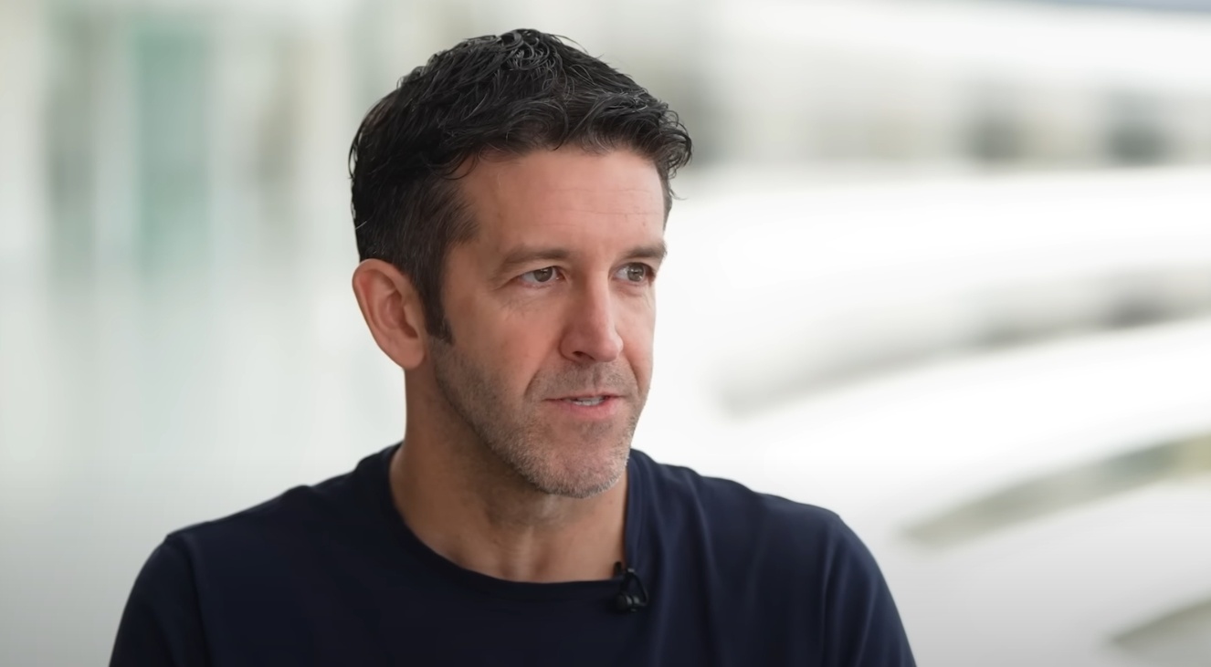 Nguoi leo lai Apple anh 3