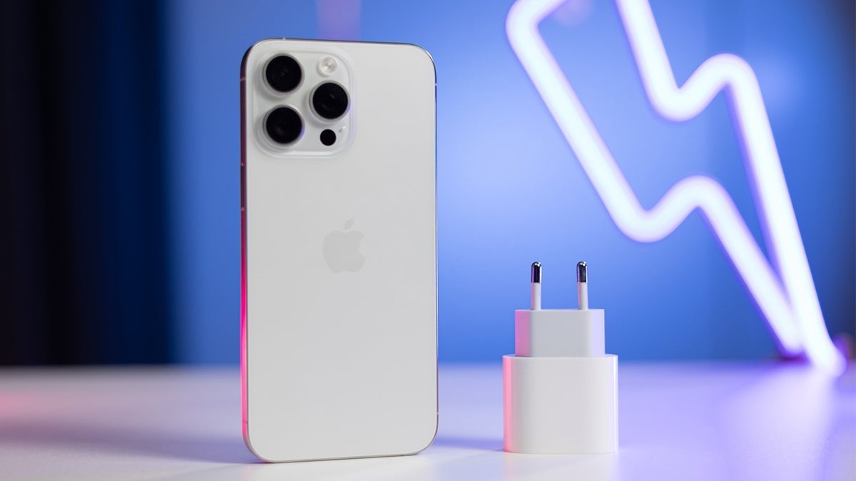 Sac smartphone trong 60 giay anh 1