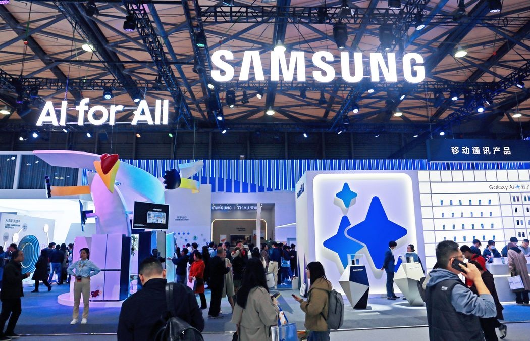 "Trung Quoc hoa" Apple Intelligence anh 3