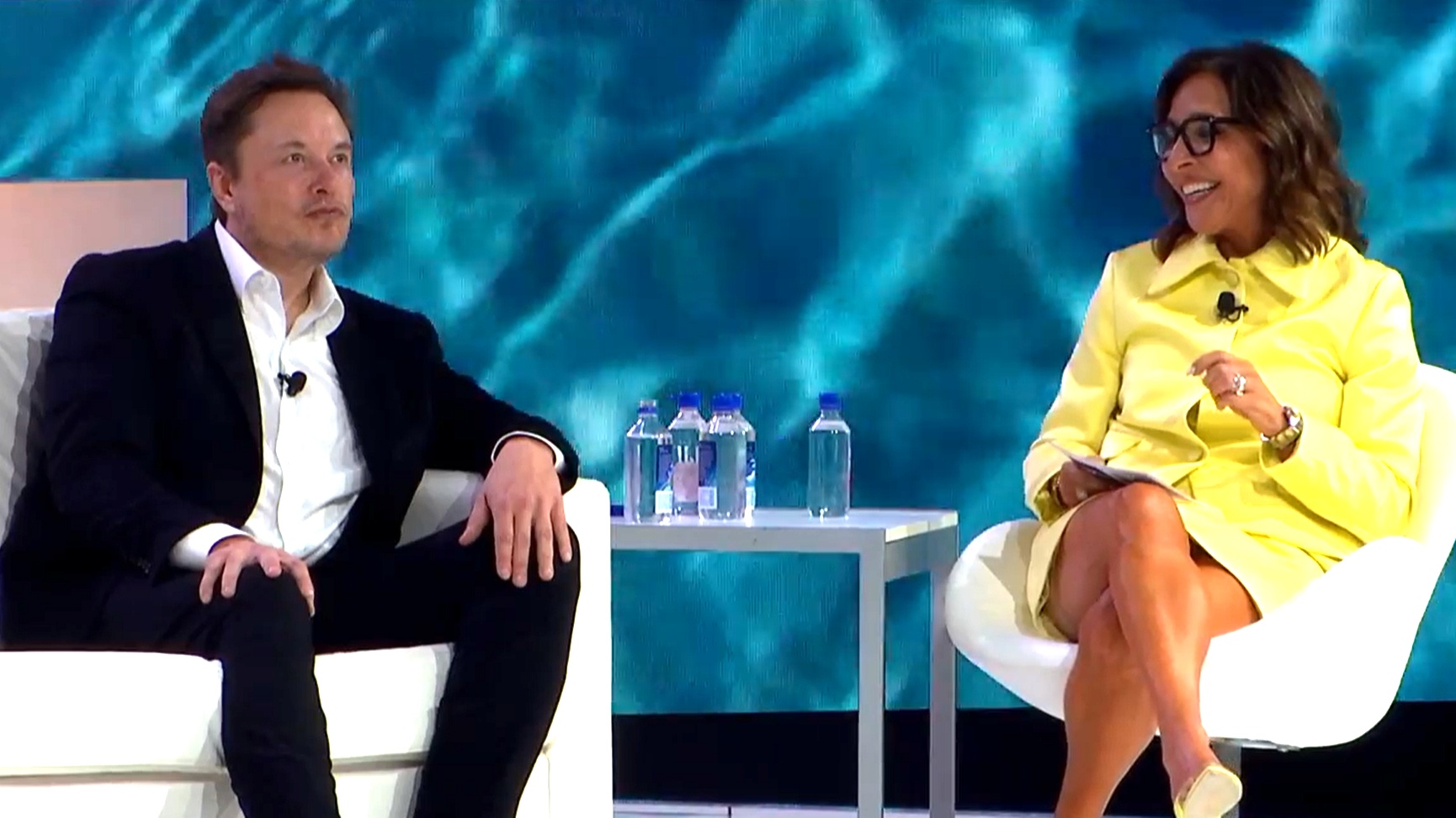 Kho lam viec voi Musk anh 3