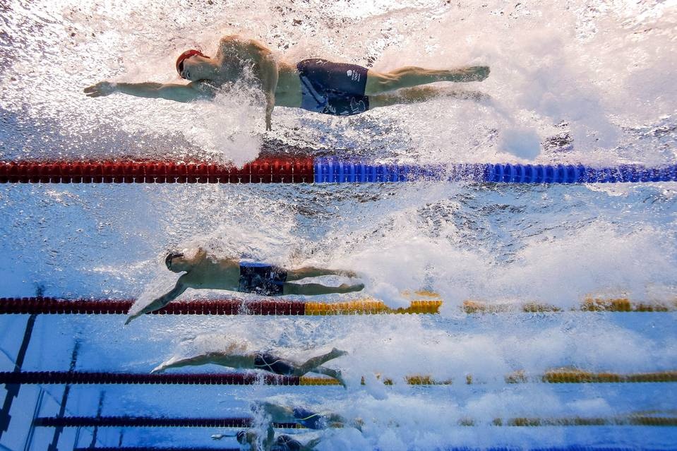 AI dang ‘suoi am’ be boi Olympic hinh anh