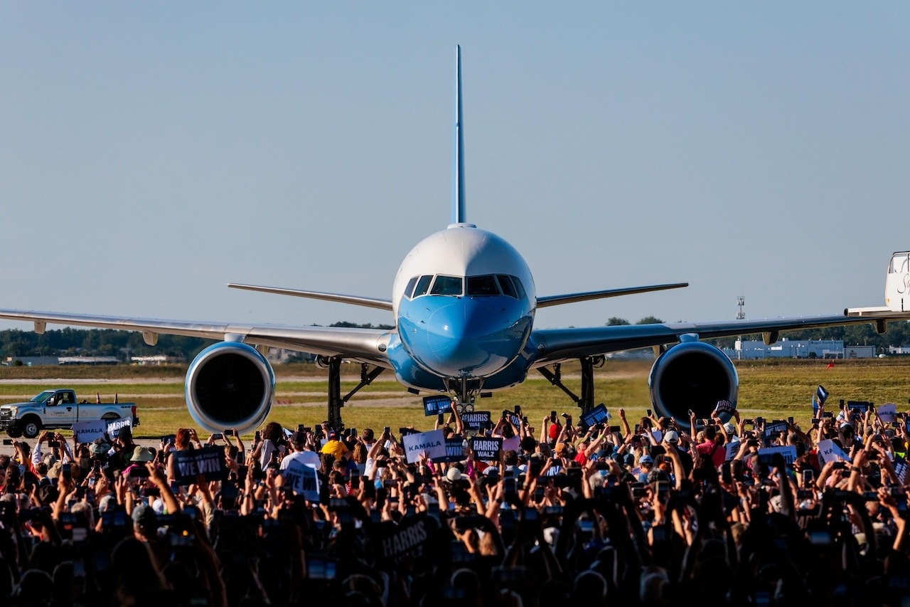 Tranh cai Trump va Harris anh 2