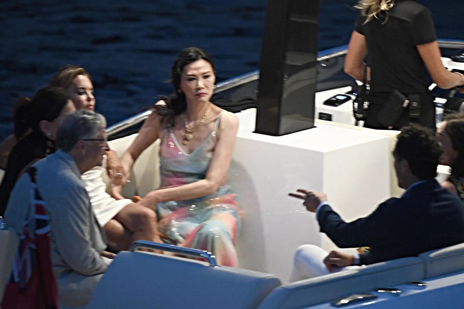 Khach du thuyen Jeff Bezos anh 8