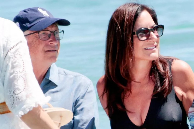 Khach du thuyen Jeff Bezos anh 3