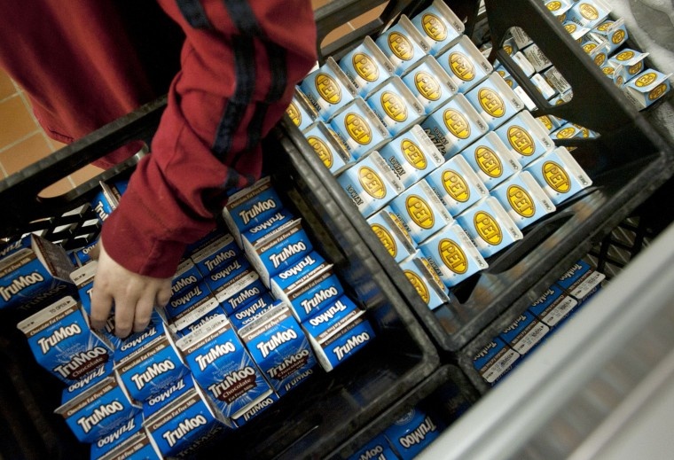 Hop sua rong, ruot but cu 'chay hang' tai Trung Quoc hinh anh