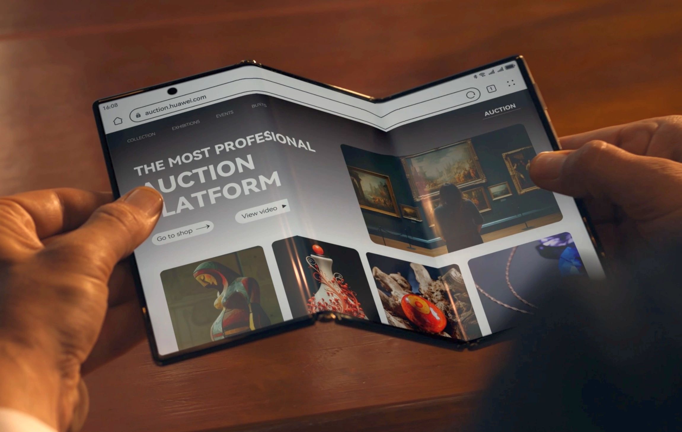 Dien thoai gap ba cua Huawei tao lan song moi tai Trung Quoc hinh anh