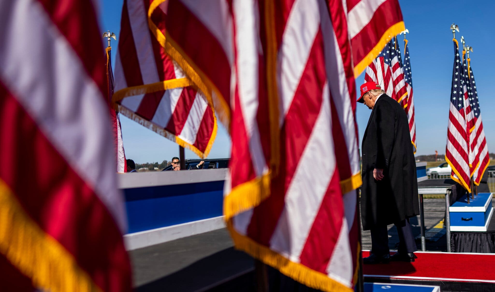 CEO den tham Trump anh 1