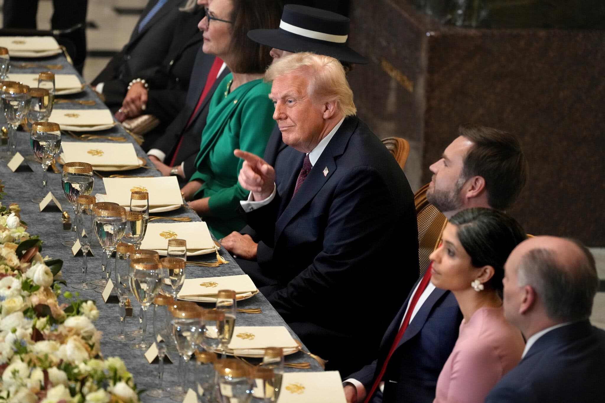 ChatGPT nghi gi ve bai phat bieu nham chuc cua ong Trump hinh anh