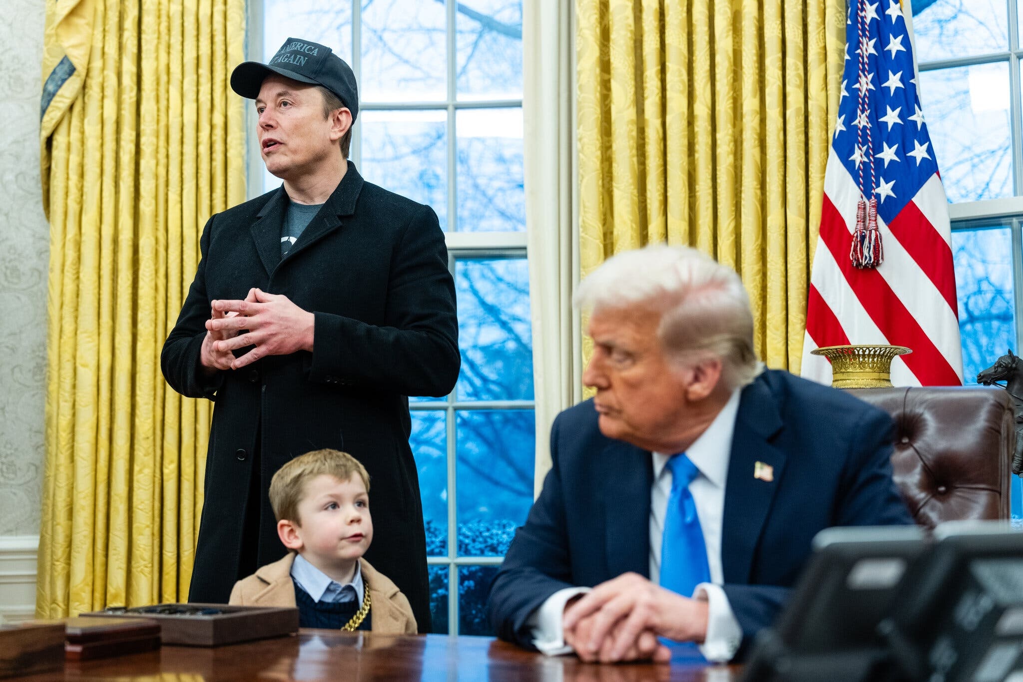 Elon Musk tra tien de dan xep vu kien cua ong Trump hinh anh