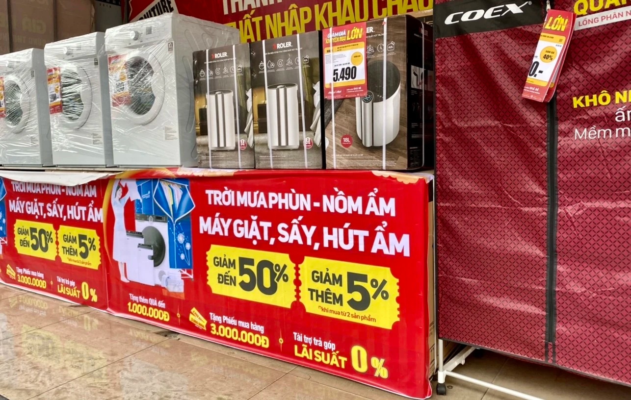 Mat hang gia dung dang 'chay hang', hang san xuat khong kip ban hinh anh