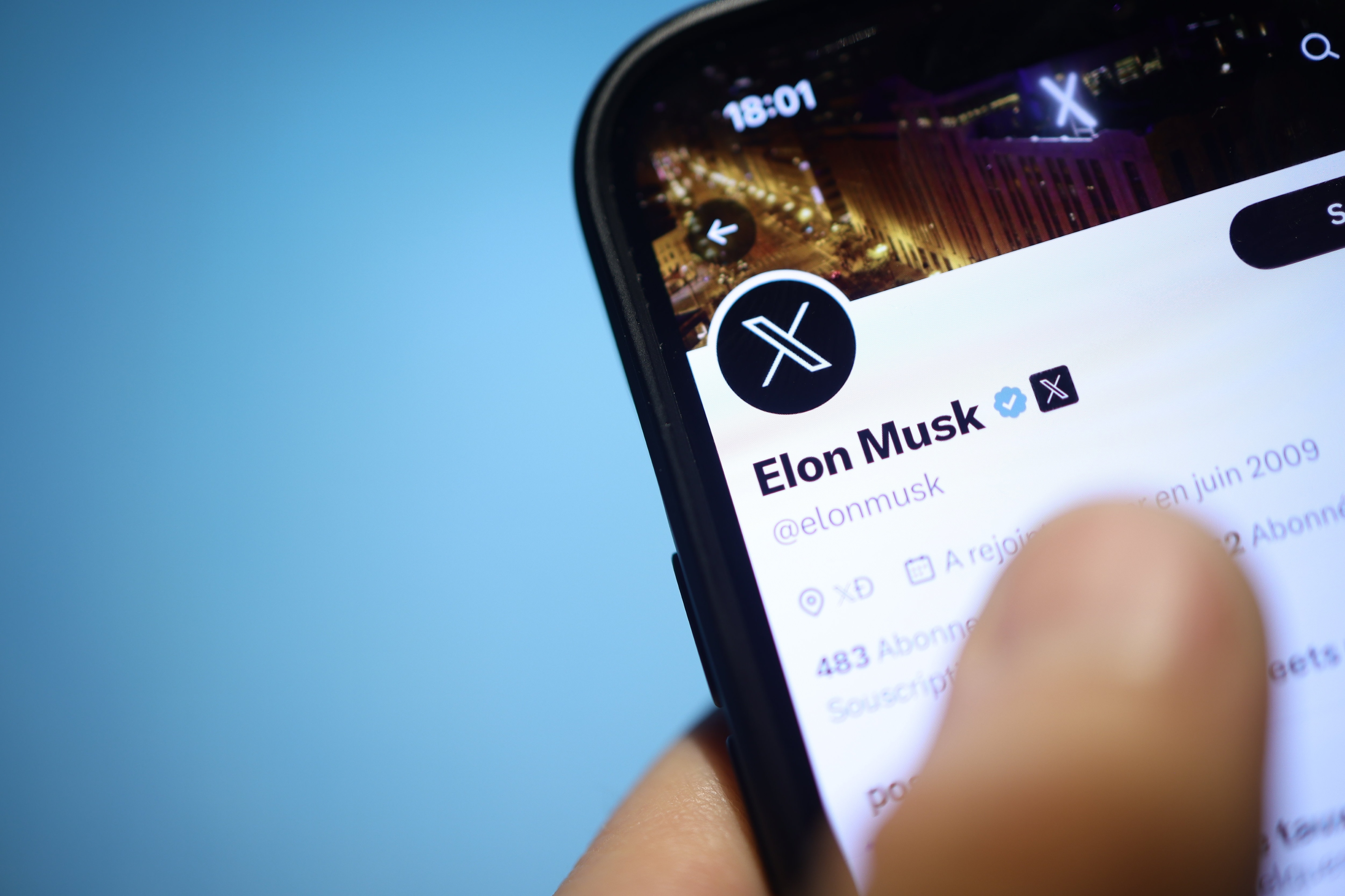 Elon Musk lan dau goi von cho X hinh anh