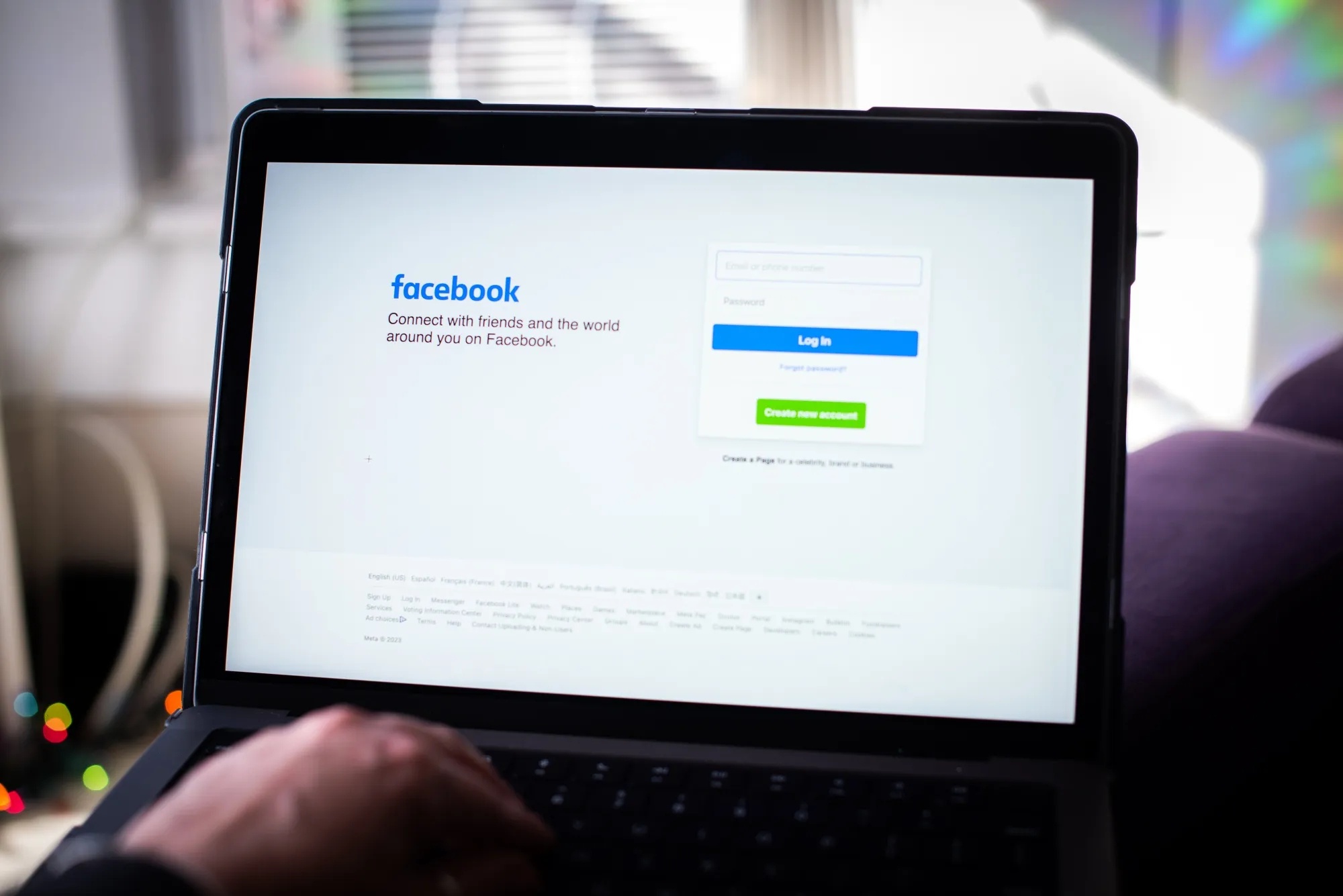 Mark Zuckerberg lam ban AI anh 2