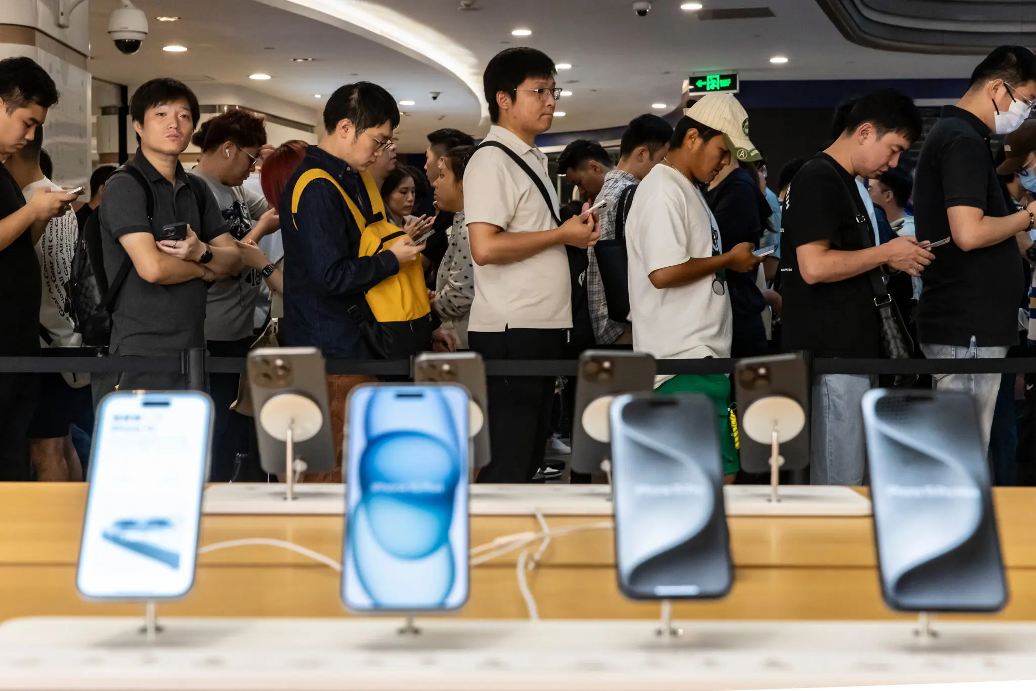 Apple lai gap rac roi o Trung Quoc hinh anh