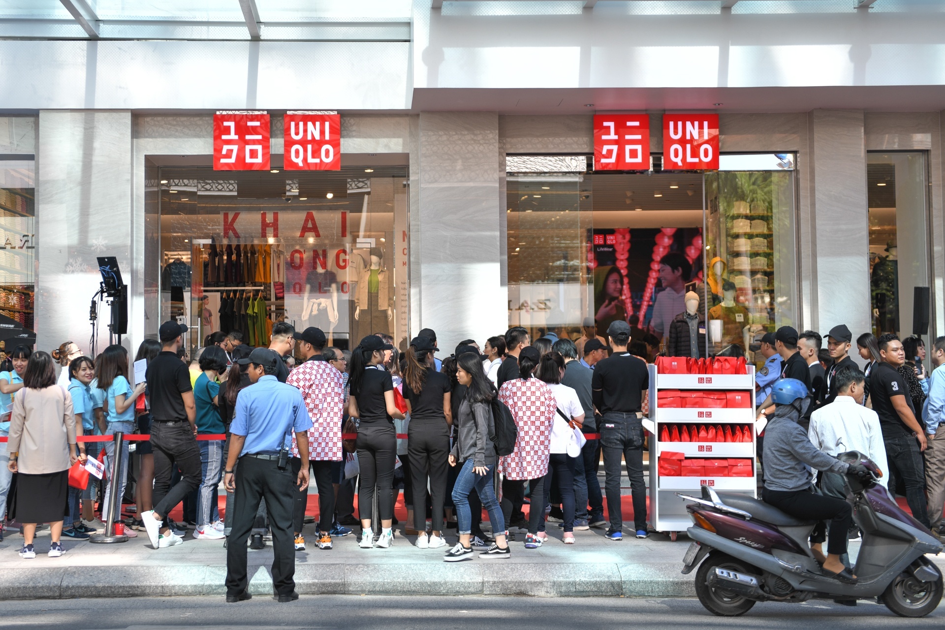 trung tam thuong mai TP.HCM anh 4