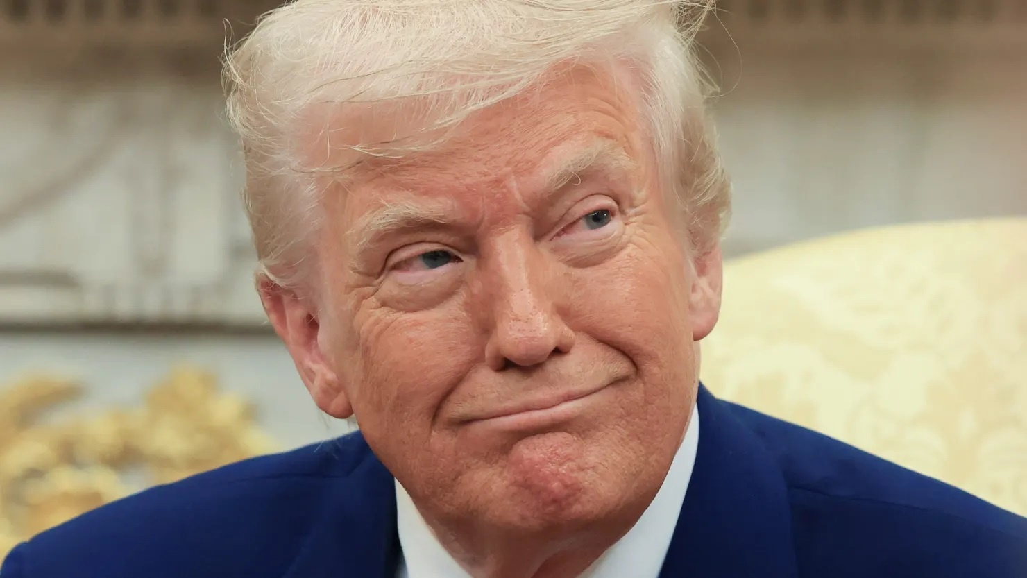 Ong Trump hoan thue doi ung 90 ngay, ngoai tru Trung Quoc hinh anh