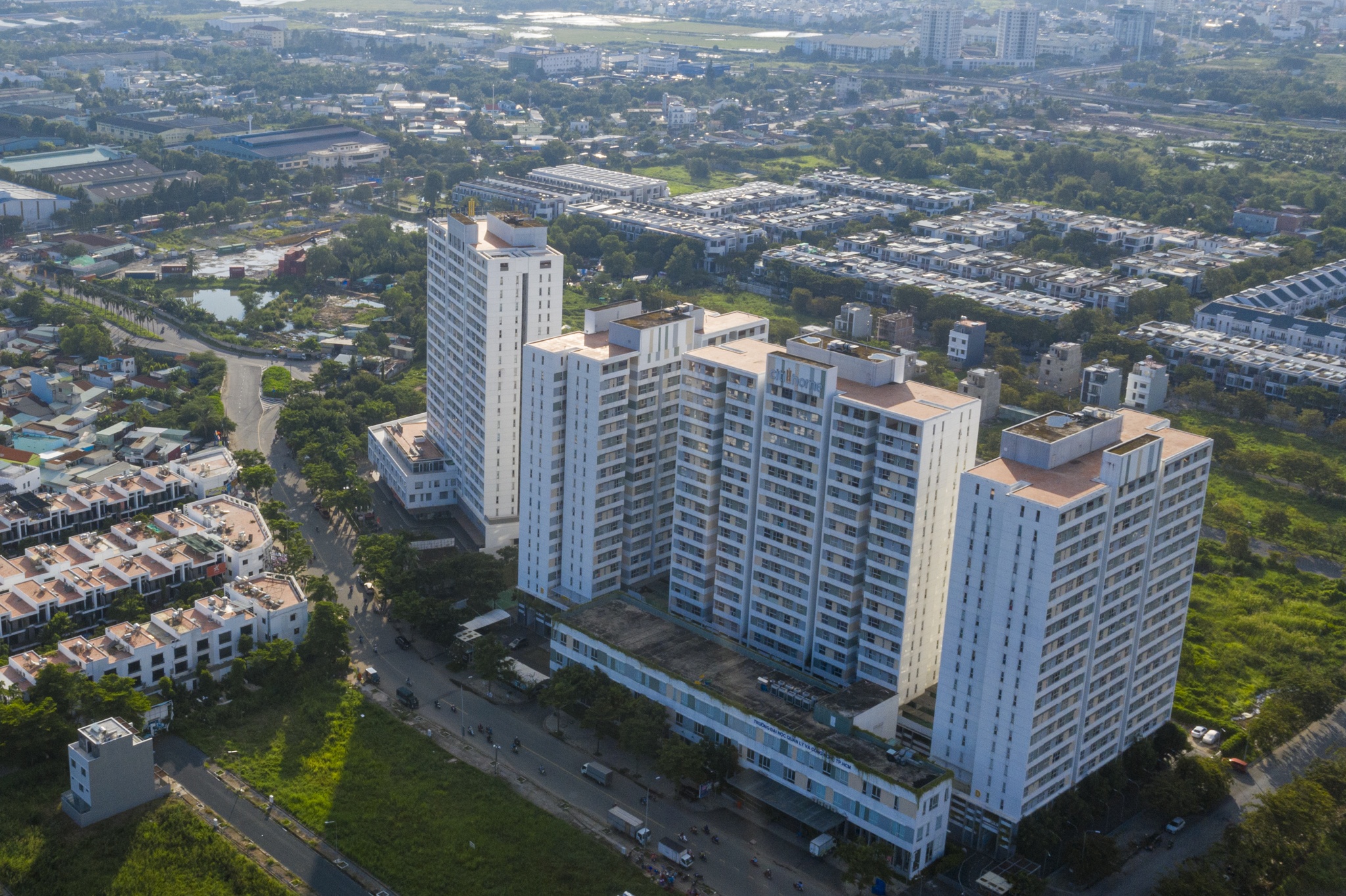 Chung cu Cat Lai,  Can ho Cat Lai,  Nha pho Cat lai,  tinh tinh Cat Lai anh 4