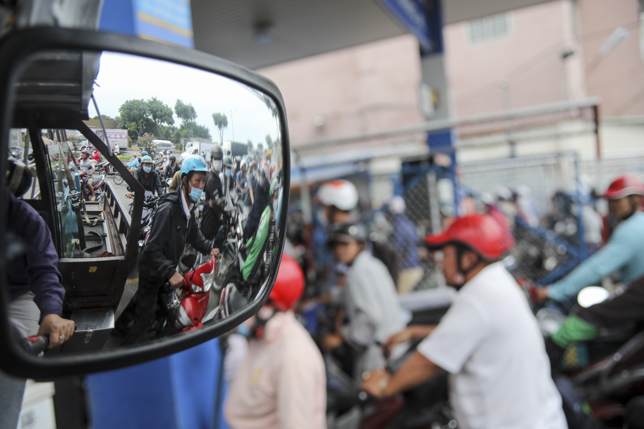 cay xang TP.HCM anh 13