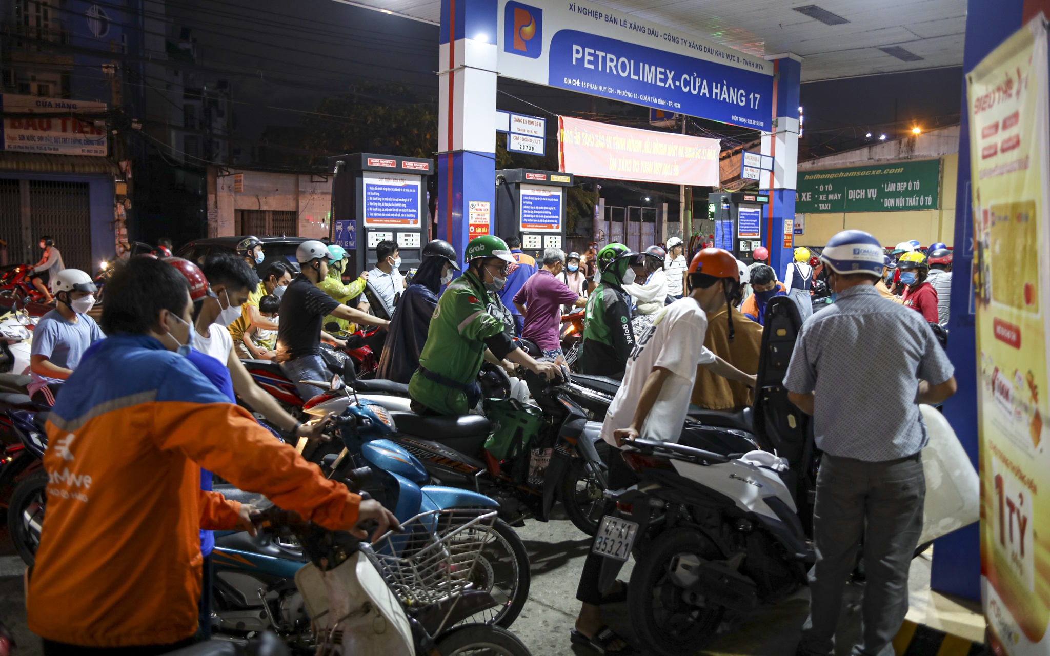 cay xang TP.HCM,  cay xang het xang anh 1