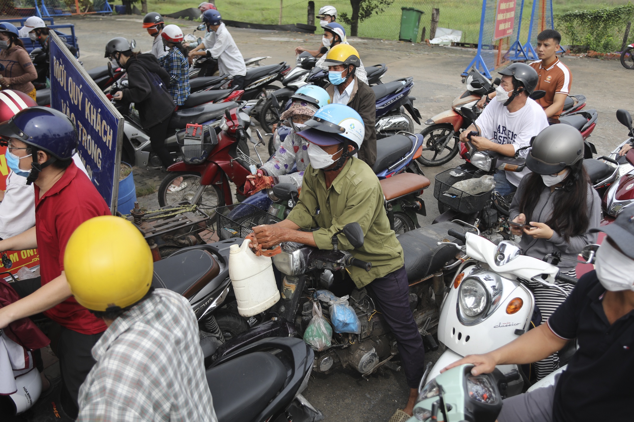 cay xang TP.HCM anh 4