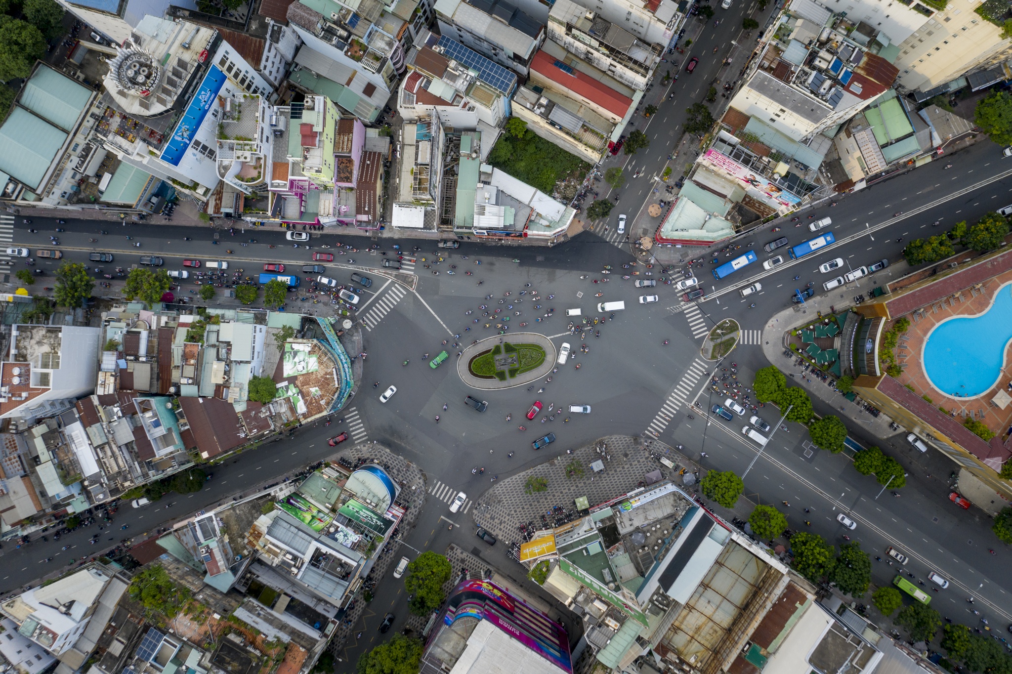 Nga 6 Phu Dong anh 7