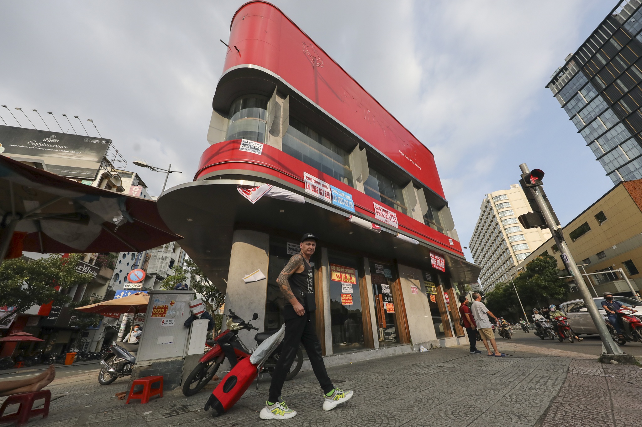 Nga 6 Phu Dong anh 2