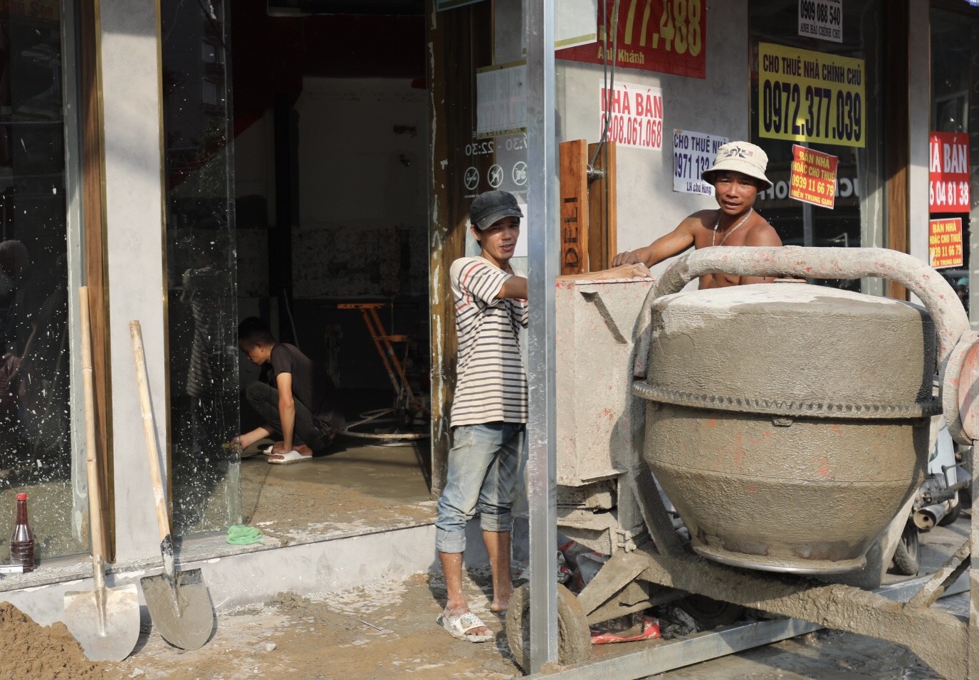 mat bang trung tam anh 10