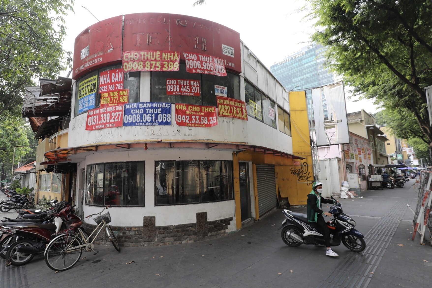 mat bang trung tam anh 5