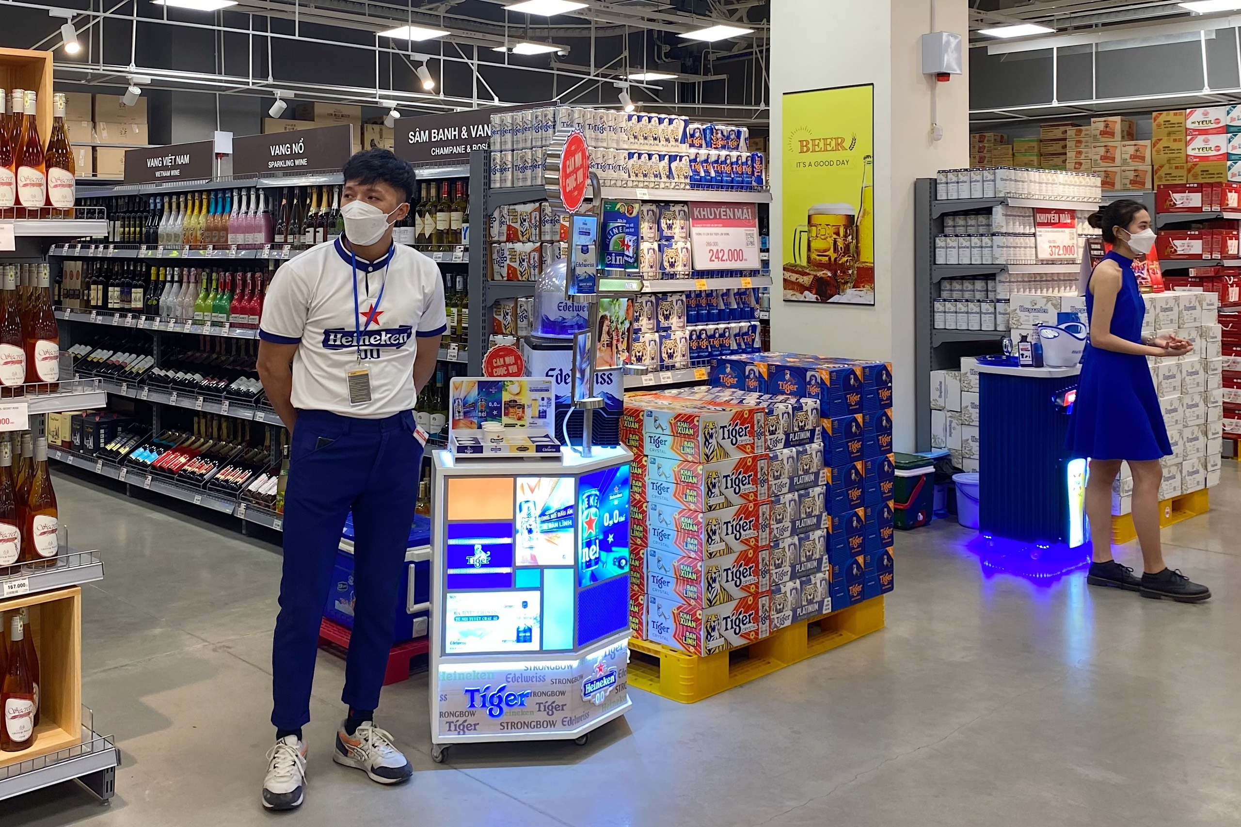 bia ruc rich chao Tet anh 2