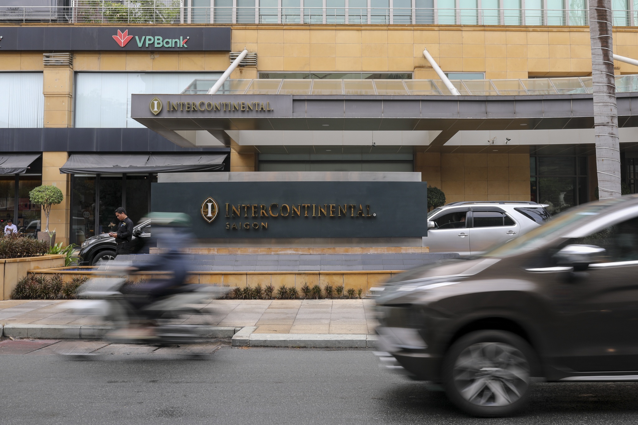 can ho dich vu,  can ho cho thue anh 12