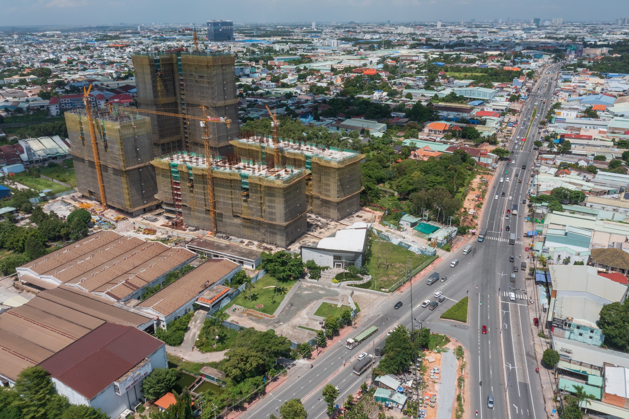 du an bat dong san anh 11