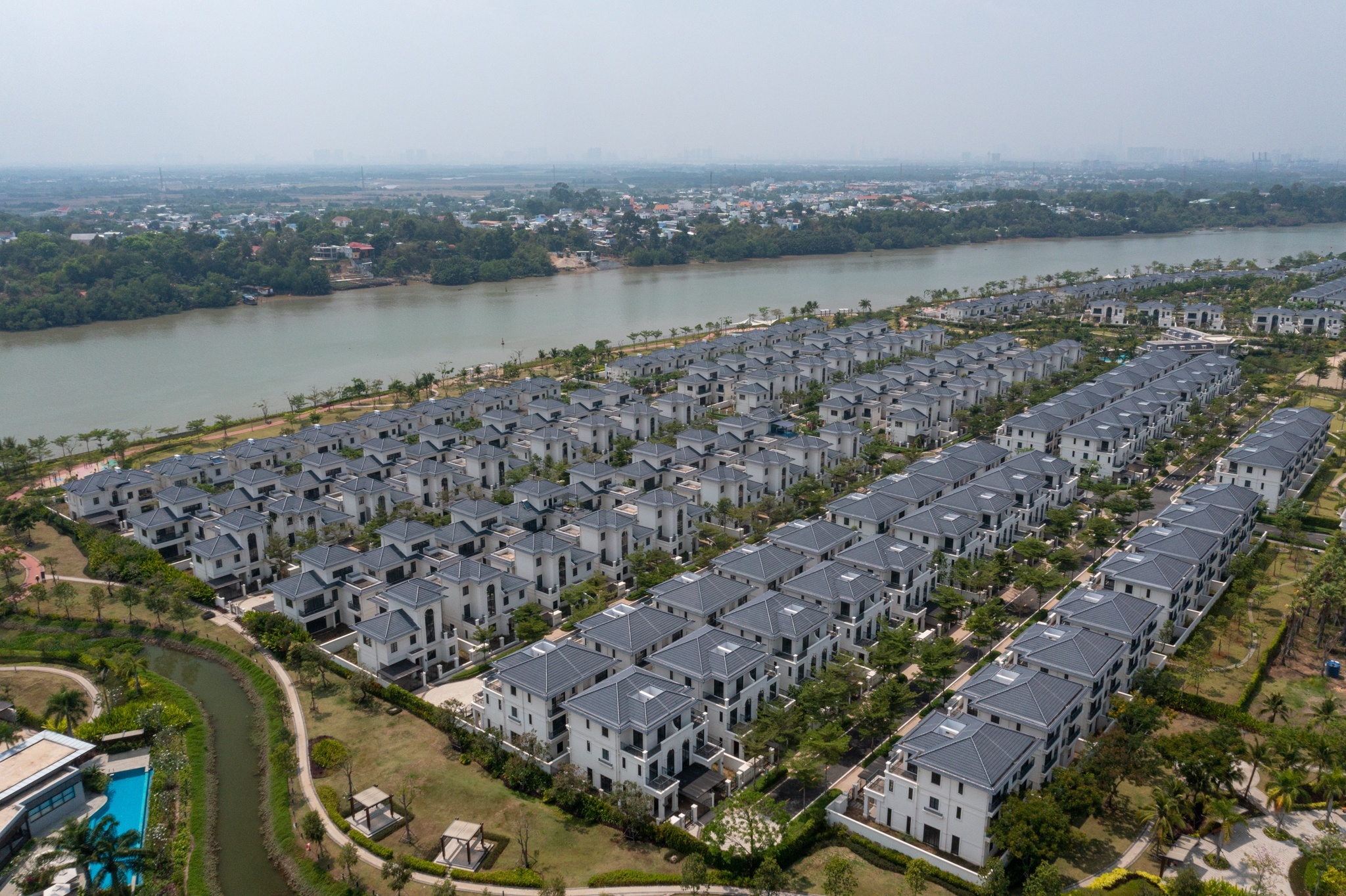 du an bat dong san anh 15