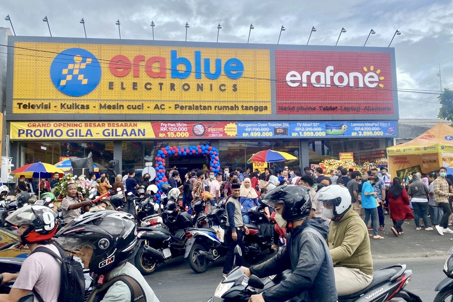 Cua hang The Gioi Di Dong o Indonesia thu 4,5 ty dong/thang hinh anh